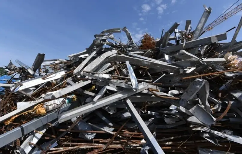 ضایعات آلومینیوم پروفیل در آلومینیومی ورق و ظروف